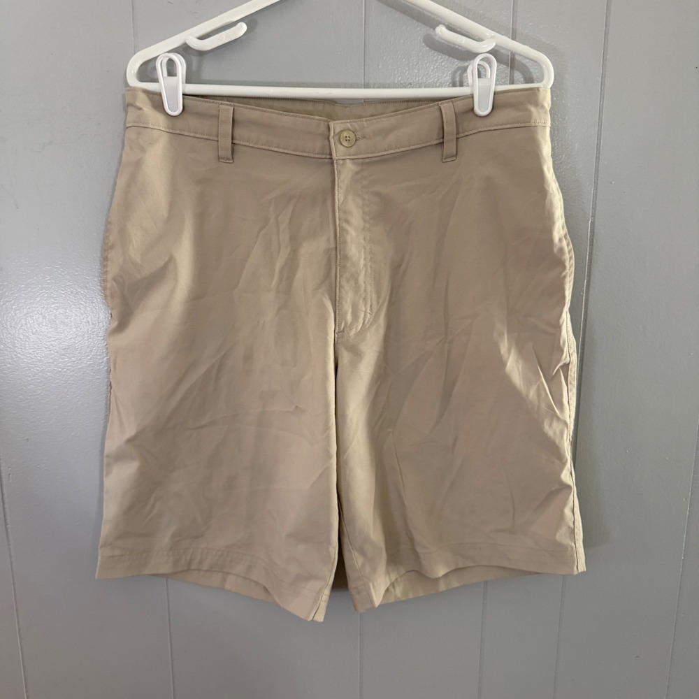 C9 by Champion Golf Shorts Mens‎ 34 Khaki Flat Front Performance Activewear EUC